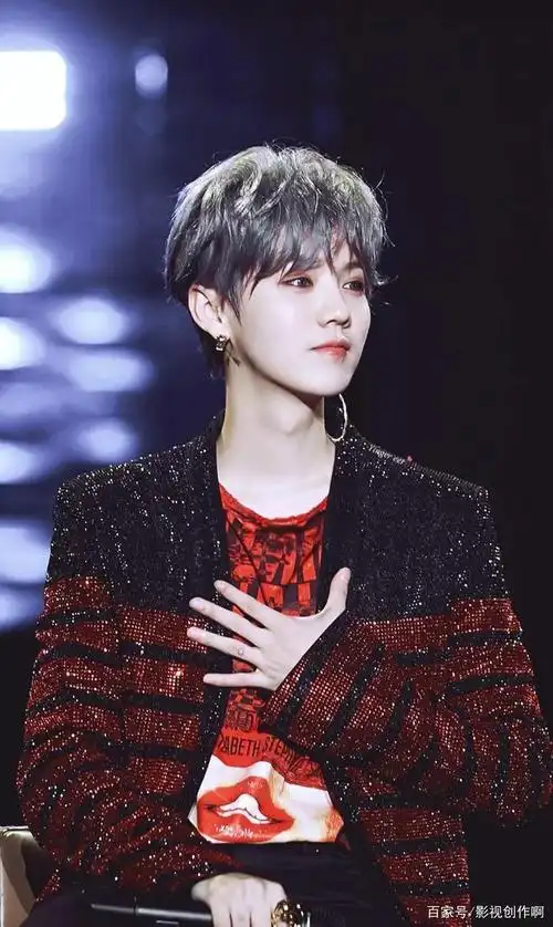 明星鹿晗,神仙颜值!