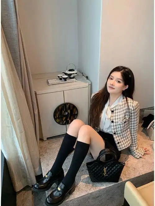 一不小心就get到张元英同款乐福鞋