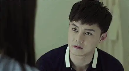 收回前言我印象里尹正在他来了请闭眼里挺帅的现在发现也许是裴管家