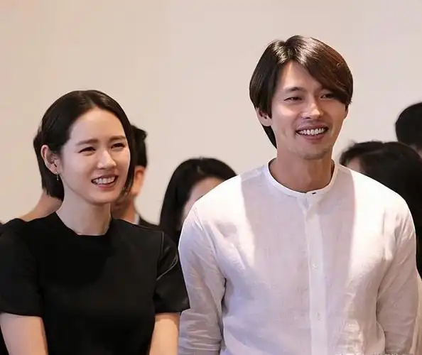 玄彬和孙艺珍命运般的缘分:22岁缘起28岁错过,32岁相遇40岁结婚