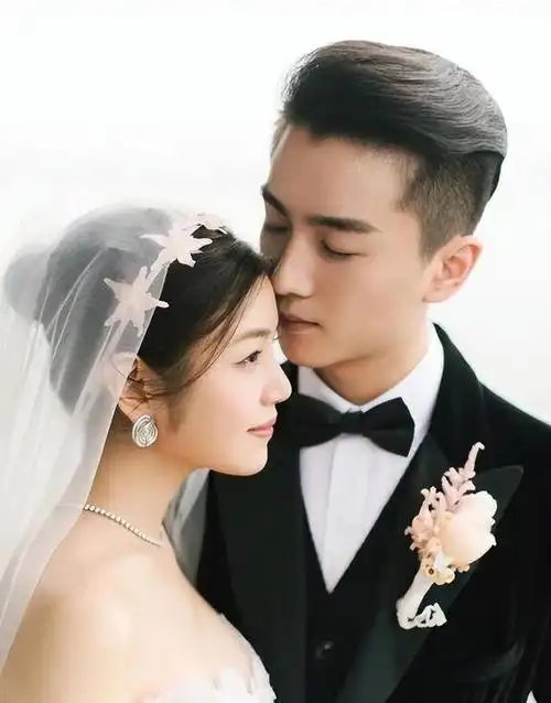 事实证明屡次被劝分的陈晓陈妍希已经活成了爱情最美的样子