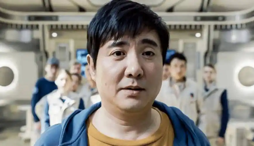 42岁沈腾瘦回军艺校草,徐峥却变了模样,挺着啤酒肚胖出了新高度_减肥