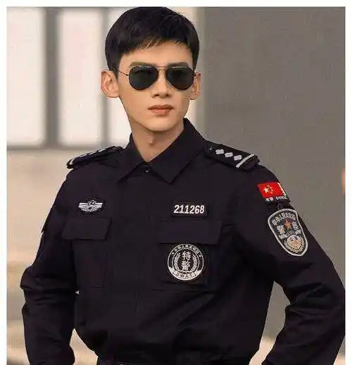 48位男明星军装照:肖战王一博龚俊帅气,鹿晗千玺陈晓沙溢意外_热巴