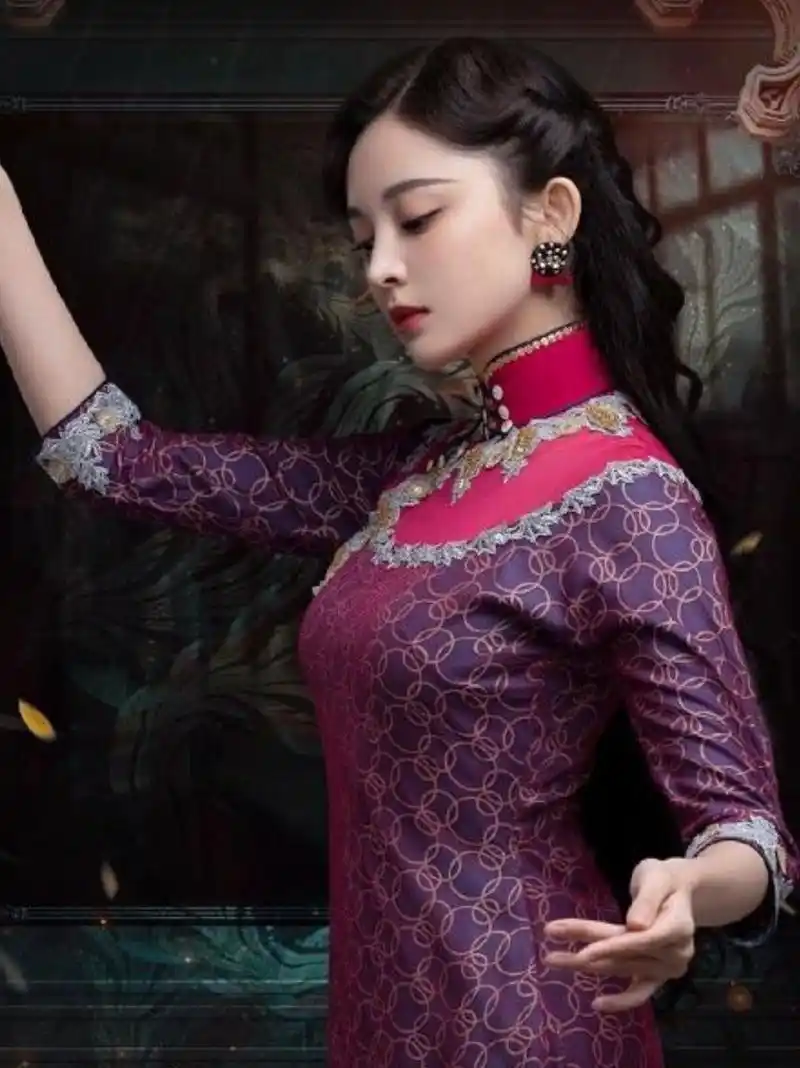 古力娜扎穿旗袍太显"有",贵族感藏不住,气质更是高级