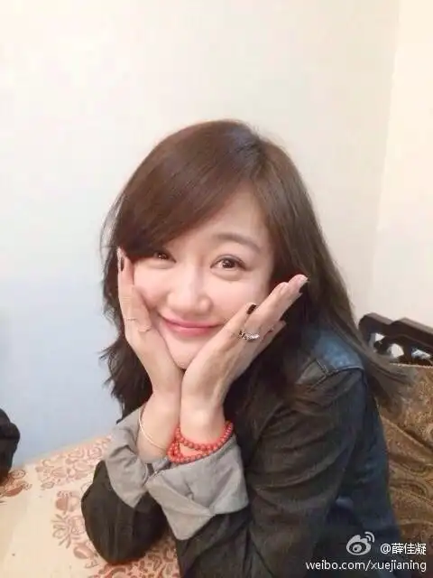 薛佳凝:5年前的"哈妹"如今39岁了依然漂亮又年轻!