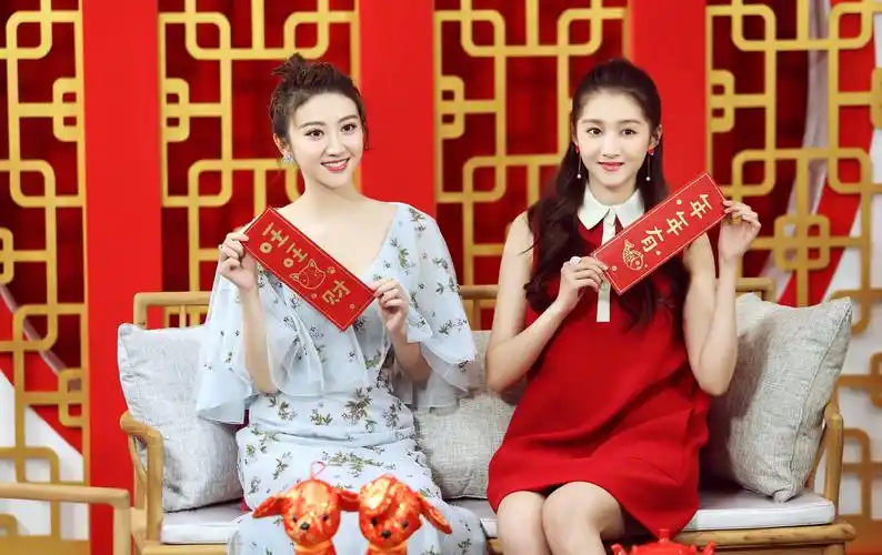 春晚经济学:一夜暴富的舞台,白酒,家电,互联网你方唱罢我登场