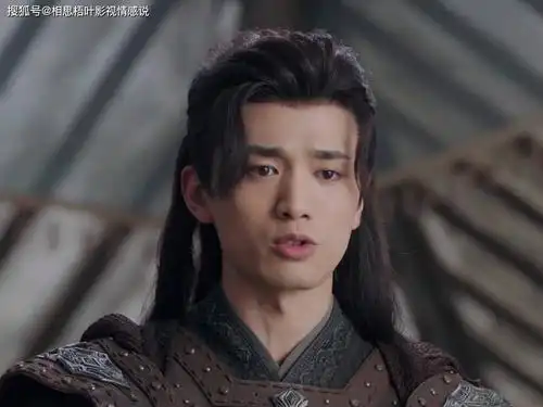 看到这一节的时候,忍不住为穆金感动,作为配角,他