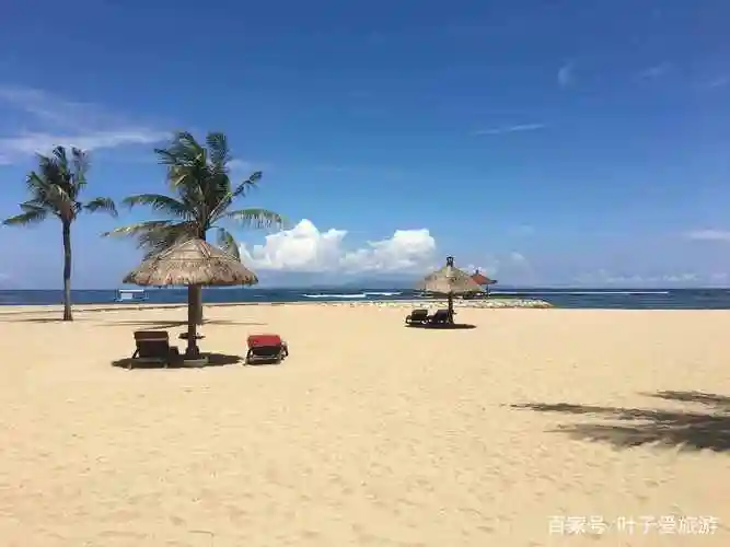 巴厘岛的沙滩.善人行善,从乐入乐,从明入明.