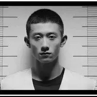 余罪头像黑白高清图片_微信头像图片大全