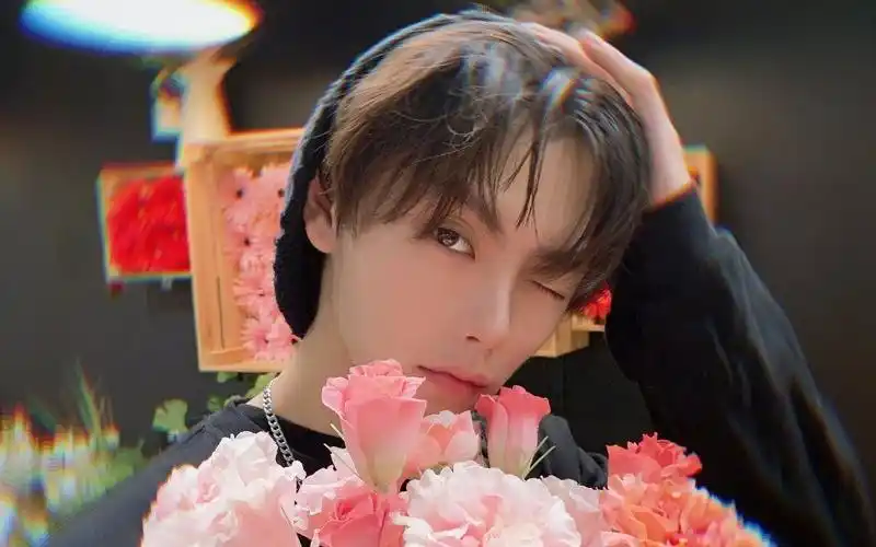 【肖宇梁 | 美图】是我们可爱的小甜豆没错啦!