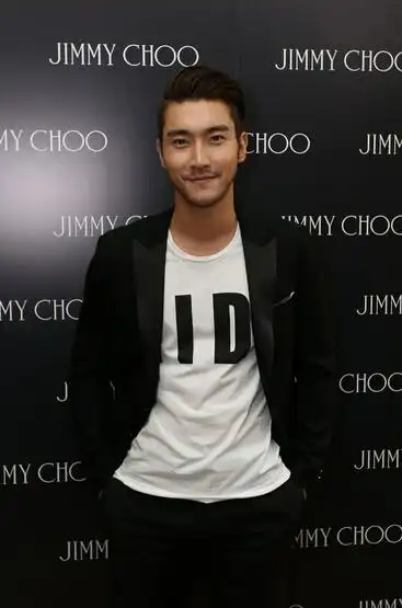 图崔始源胡子性感诱惑石榴夫妇恋爱细节大盘点