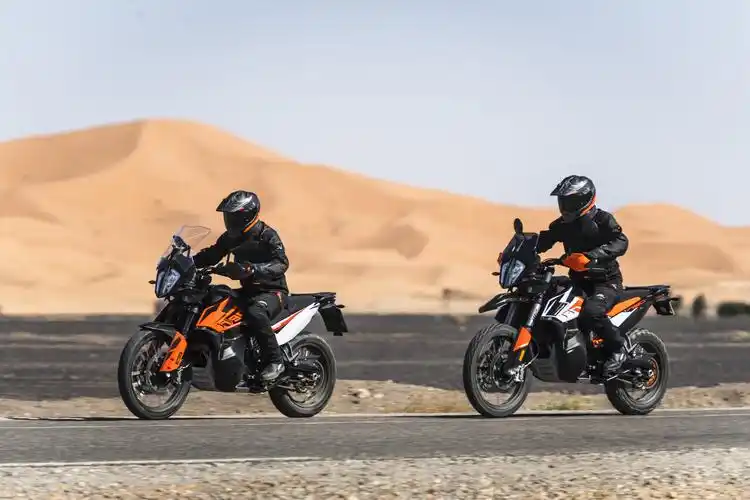 国产,进口大排拉力混战,降价后的ktm790adv竞品横评_太平洋号