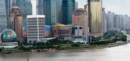 上海外滩249亿像素图片下载地址 酒店裸男被拍下(组图)