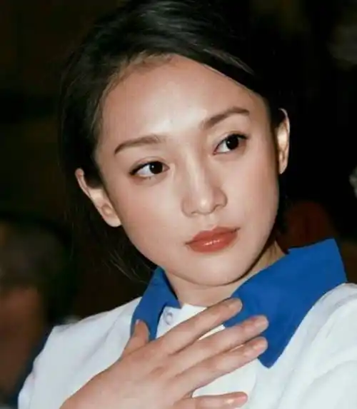 原创周迅12年前旧照流出当年34岁的她眉目含春这谁扛得住
