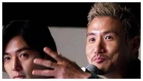 56岁郑伊健近照曝光,拒拍负面电影成为爆款!_刘德华_朋友_观众