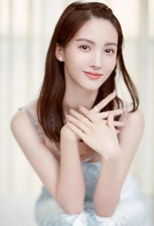 回顾:《庆余年2》新增女演员!33岁的金晨,活成了"内地版萧亚轩"