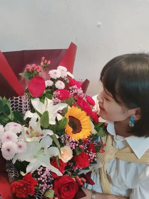 生日当天早上收到妈妈订的花