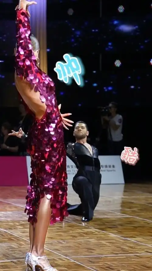 这套耍帅的动作,太凸显气质了