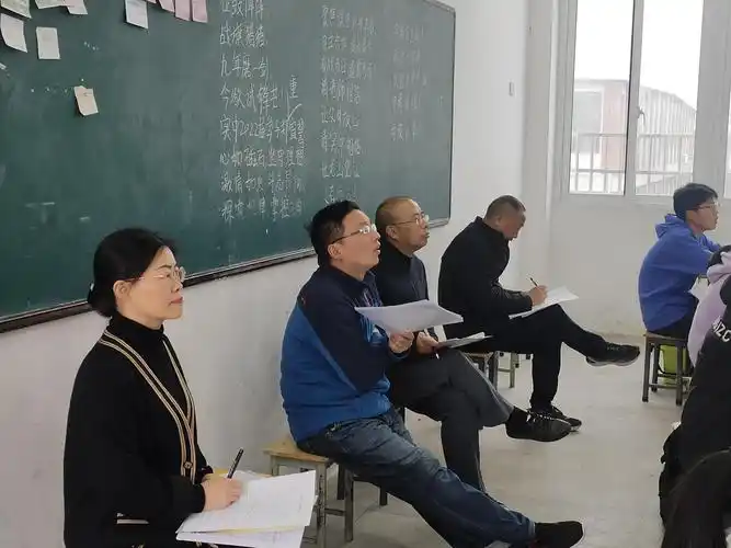 太湖县实验中学自然科学组开展教学研讨活动