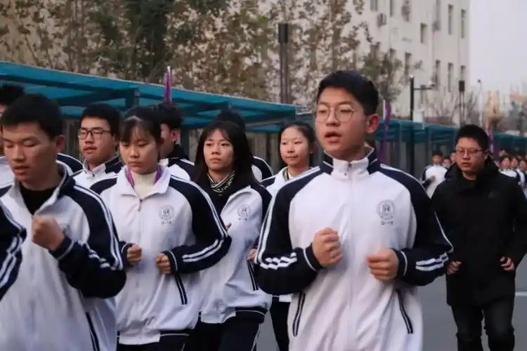 清华附中落地雄安引领示范新区基础教育