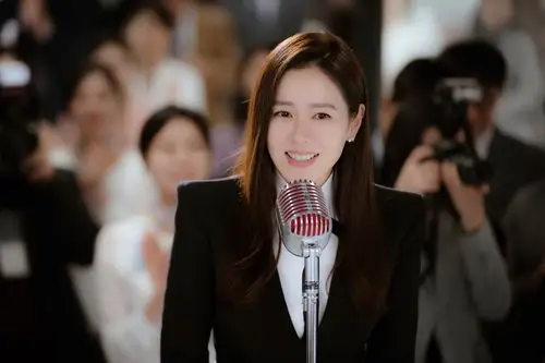 孙艺珍欧尼 - 堆糖,美图壁纸兴趣社区