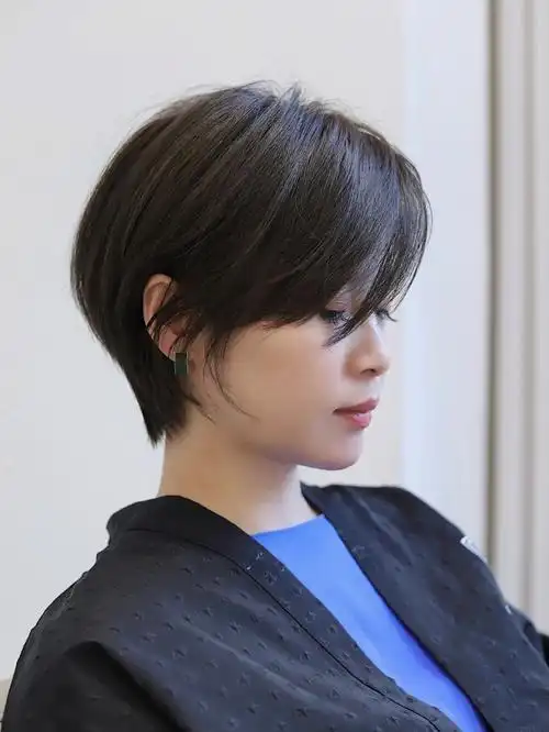 美爆了西西谁看了都忍不住爱上的一款短发～很百搭好驾驭矮个子女生