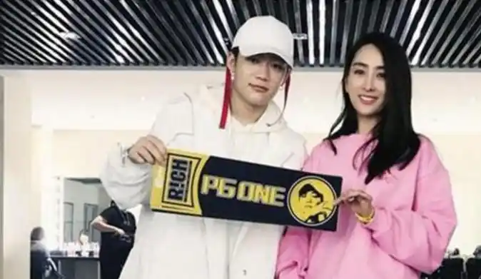 李小璐_皮几万_卓伟