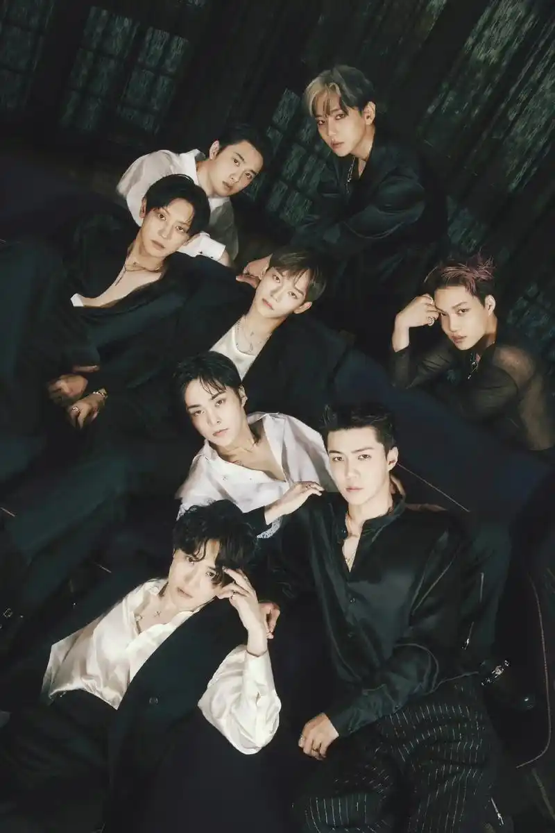 exo #大合照 #exo爱丽  #吴世勋 #团魂 - 抖音