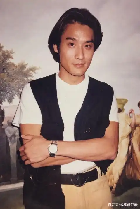 老照片:当年的"大众情人"梁家辉