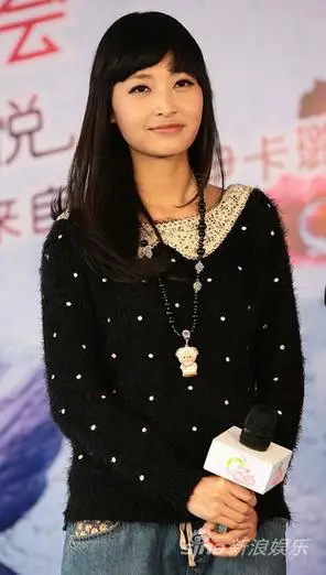 人气选手杨洋新浪娱乐讯 2011快乐女声babysister全国巡回演唱会北京