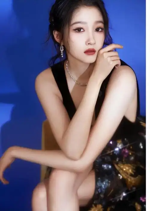 鹿晗|深v裙|欧阳娜娜_网易订阅