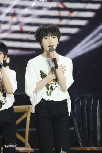 【赵冠羽】舞台