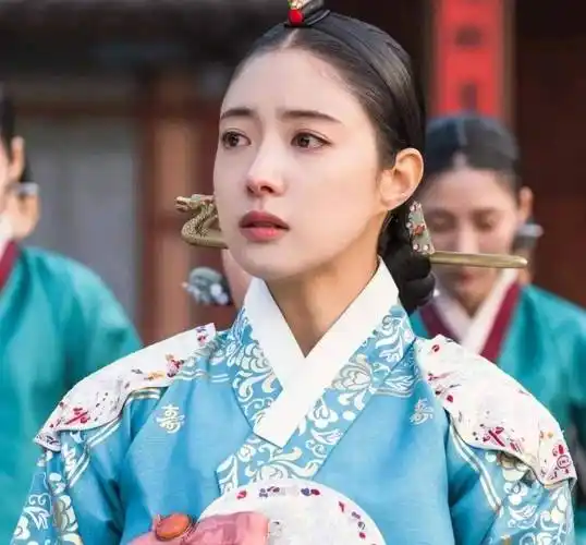 命比胆汁儿还苦的朝鲜宜嫔