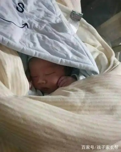 祝宝妈要男得男,望女得女,附上宝宝出生三天后的照片给宝妈们