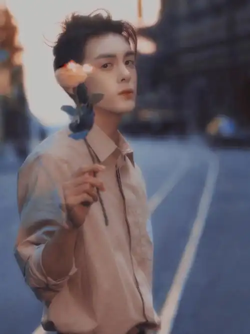 宇日俱曾曾舜晞守候