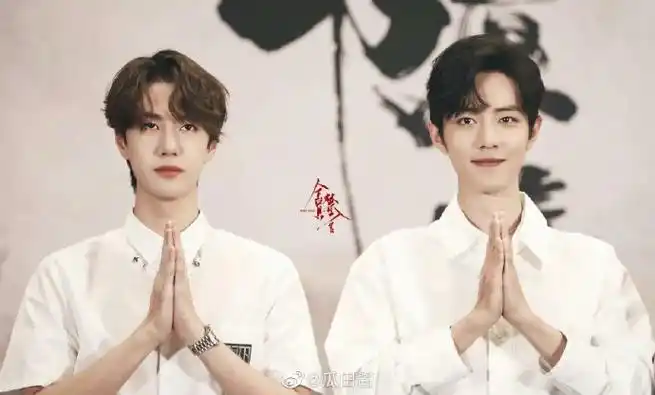 肖战王一博湾区升明月官宣海报,所以是有机会看到他们同台的对吗