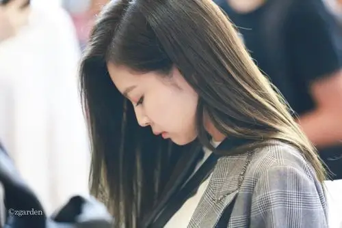 blackpink 金智妮 jennie