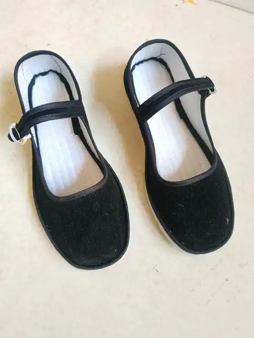 女士一代布鞋条绒绒面塑料白底红底老北京山羊传统布鞋