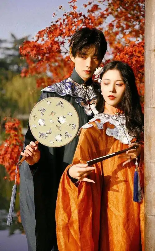 唱古风歌的妖扬和参加综艺的王敬轩,你俩不像是一个人