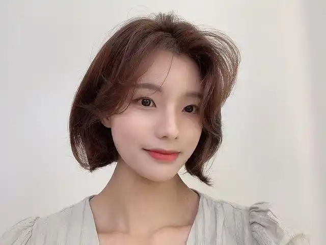 高额头刘海的各种款式 发际线后移选对刘海通通都有解_刘海发型