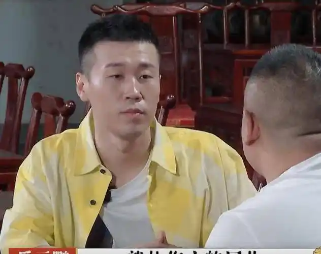 孟鹤堂讨厌别人说他没眉毛,纹了半永久,周九良张鹤伦太招笑了_事情