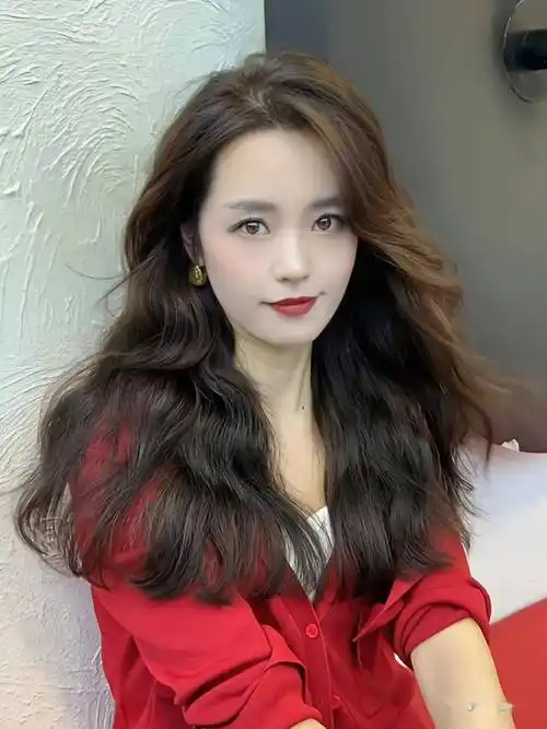"乖乖女烫发",2024减龄首选!_发型_中国_形象