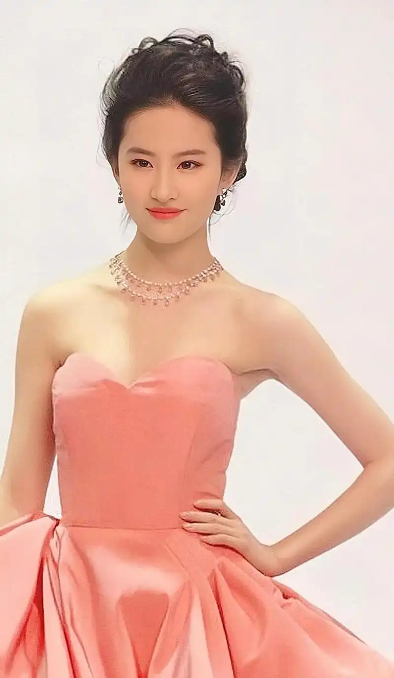 神仙姐姐刘亦菲高清美图,风姿绰约,魅力十足