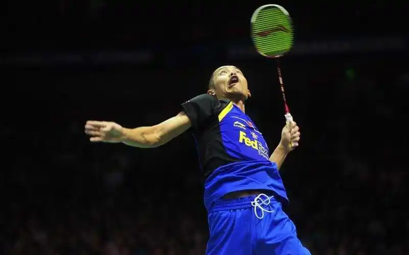 影子羽毛球高清慢动作精选(三十二)左手林丹杀球_哔哩哔哩_bilibili