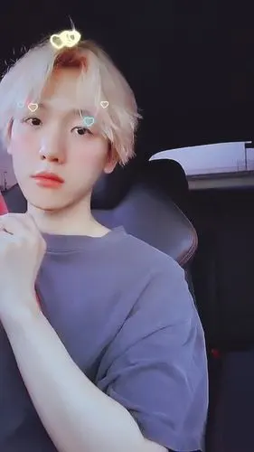 190913边伯贤ins直播