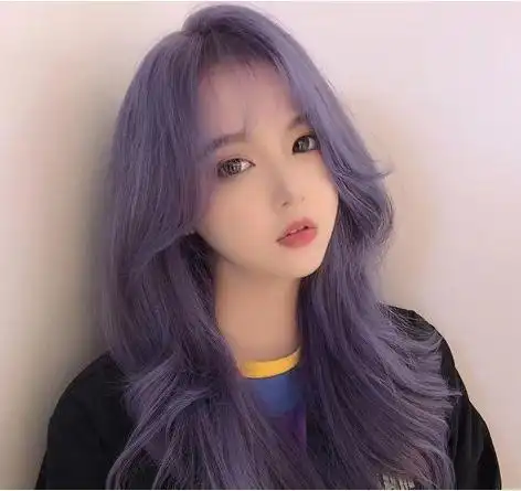 一眼就爱上的卷发烫发发型,染发颜色好看,衬肤色能力更强