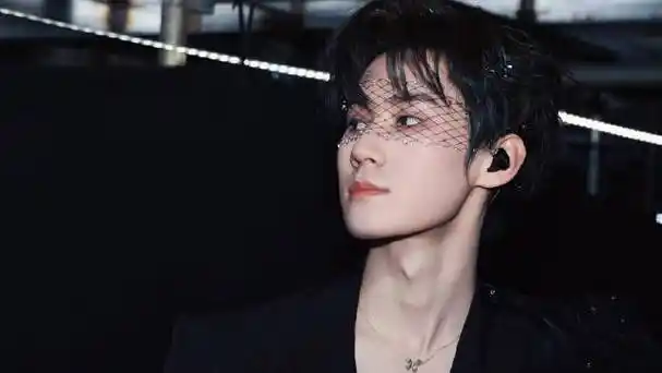 西装张真源绝对统治区