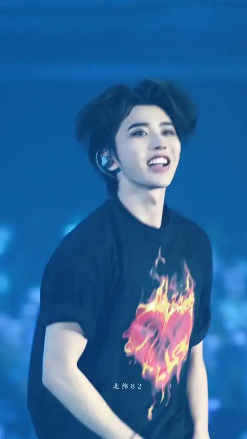 是应援棒是逗猫棒吧我服080808  ride or die -蔡徐坤#蔡徐坤