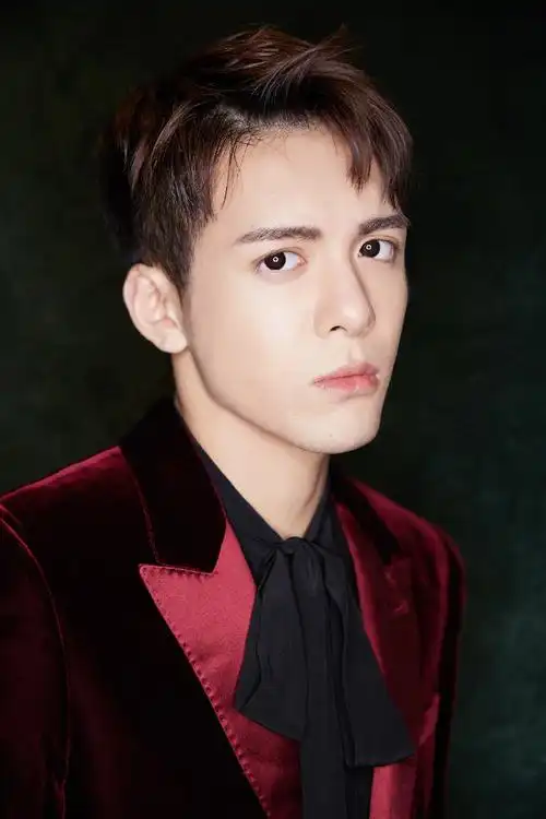 动态#曾舜晞超话恭喜@曾舜晞joseph成为@潘婷pantene品牌大使笑容暖心