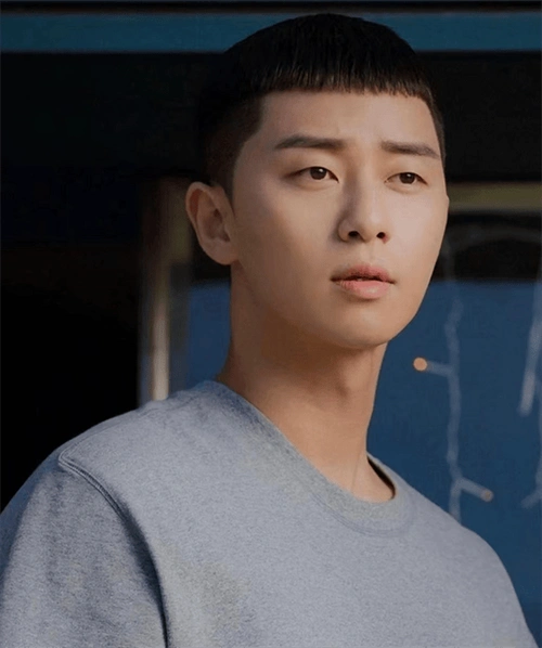 韩式栗子头发型,帅气清爽的短发,简单自然好打理_脸型_男生_技术